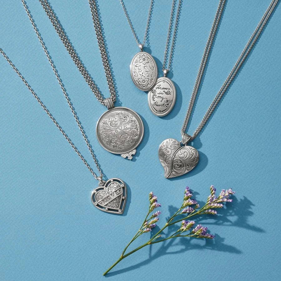 Chalice Heart Necklace - Image 4